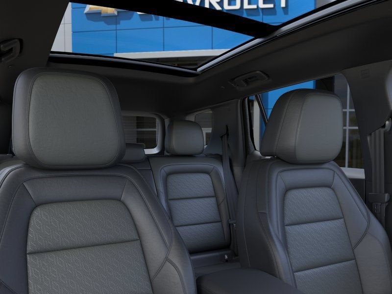 2027 Chevrolet Equinox LT - Photo 24