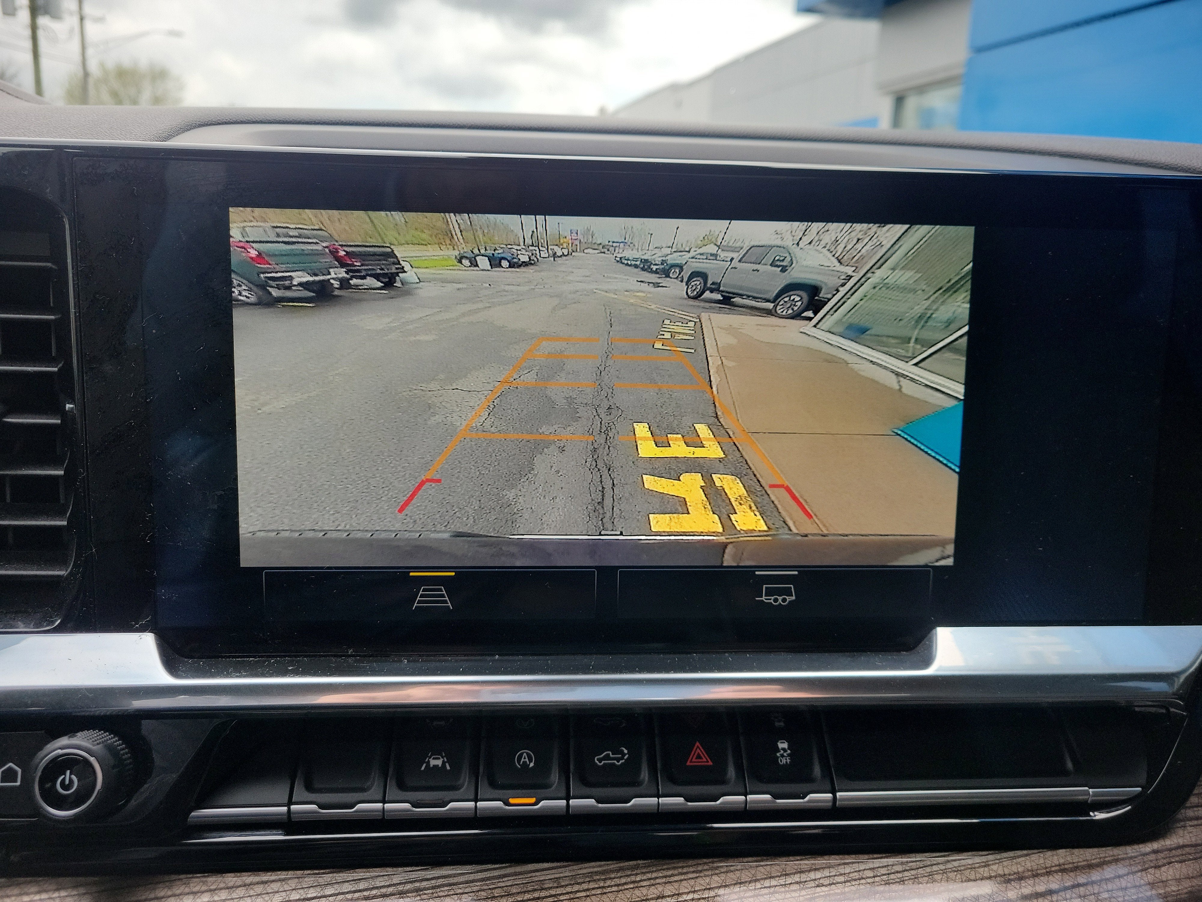 2022 Chevrolet Silverado 1500 LT (2FL)