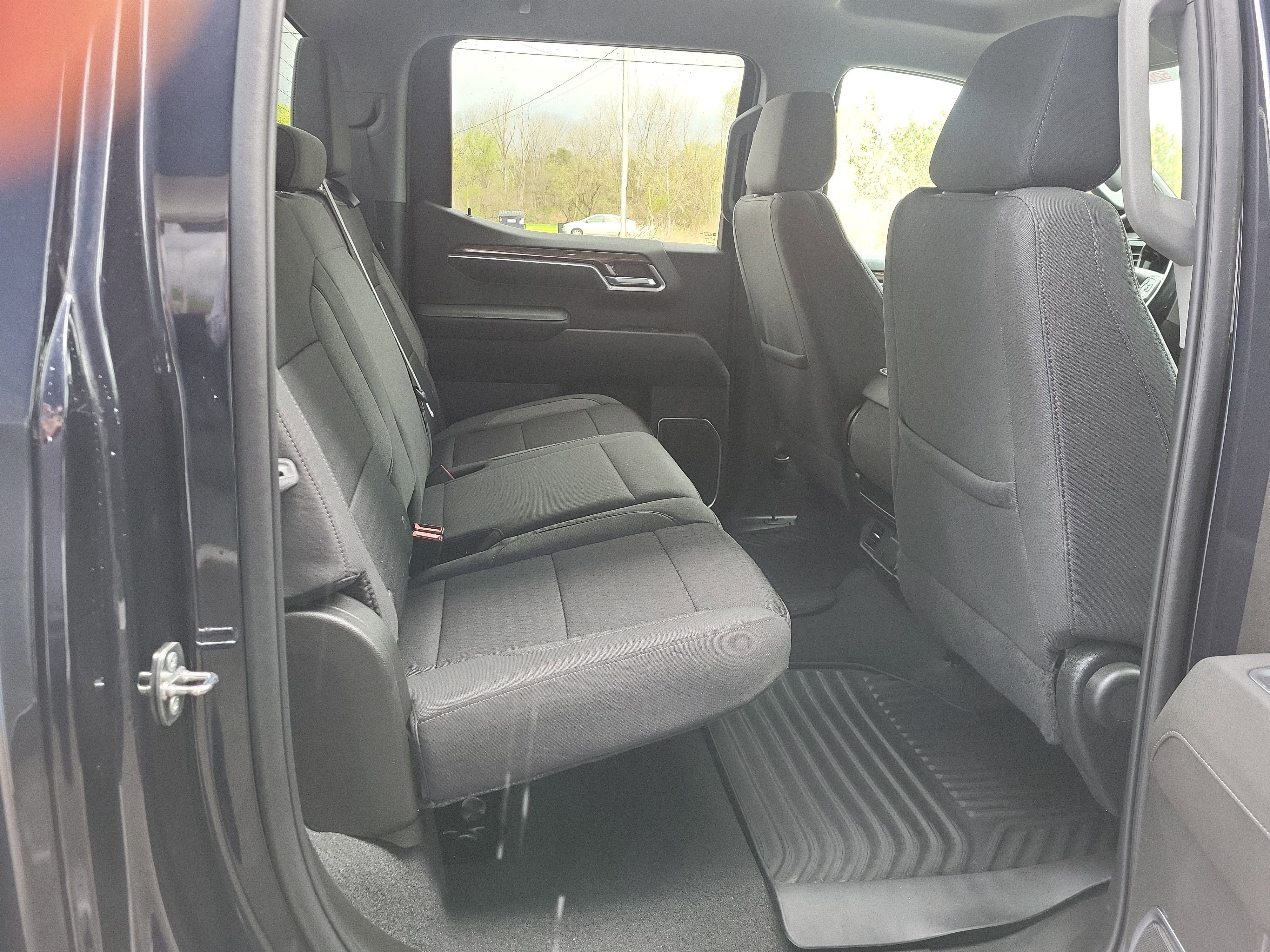 2022 Chevrolet Silverado 1500 LT (2FL)