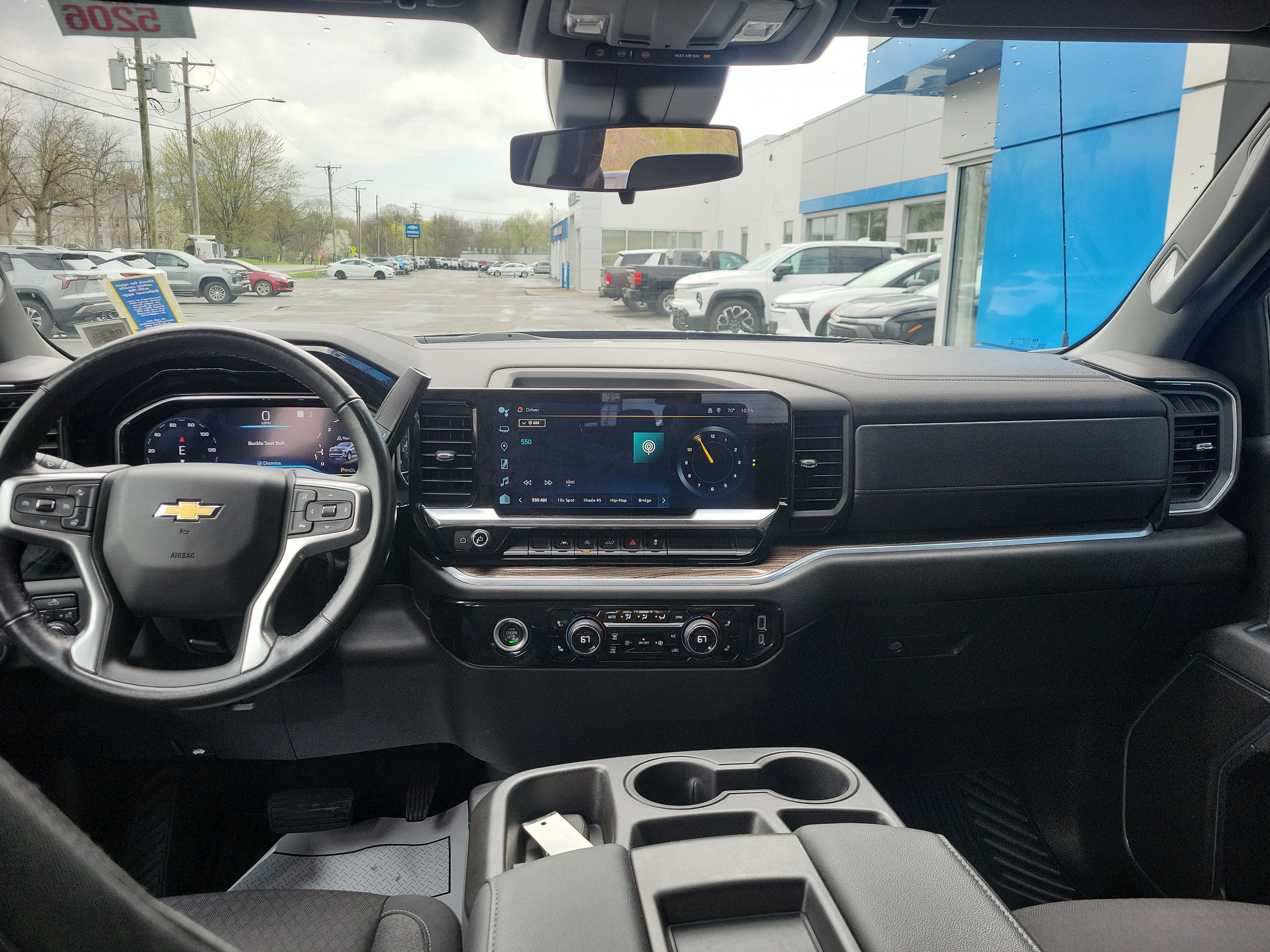 2022 Chevrolet Silverado 1500 LT (2FL)