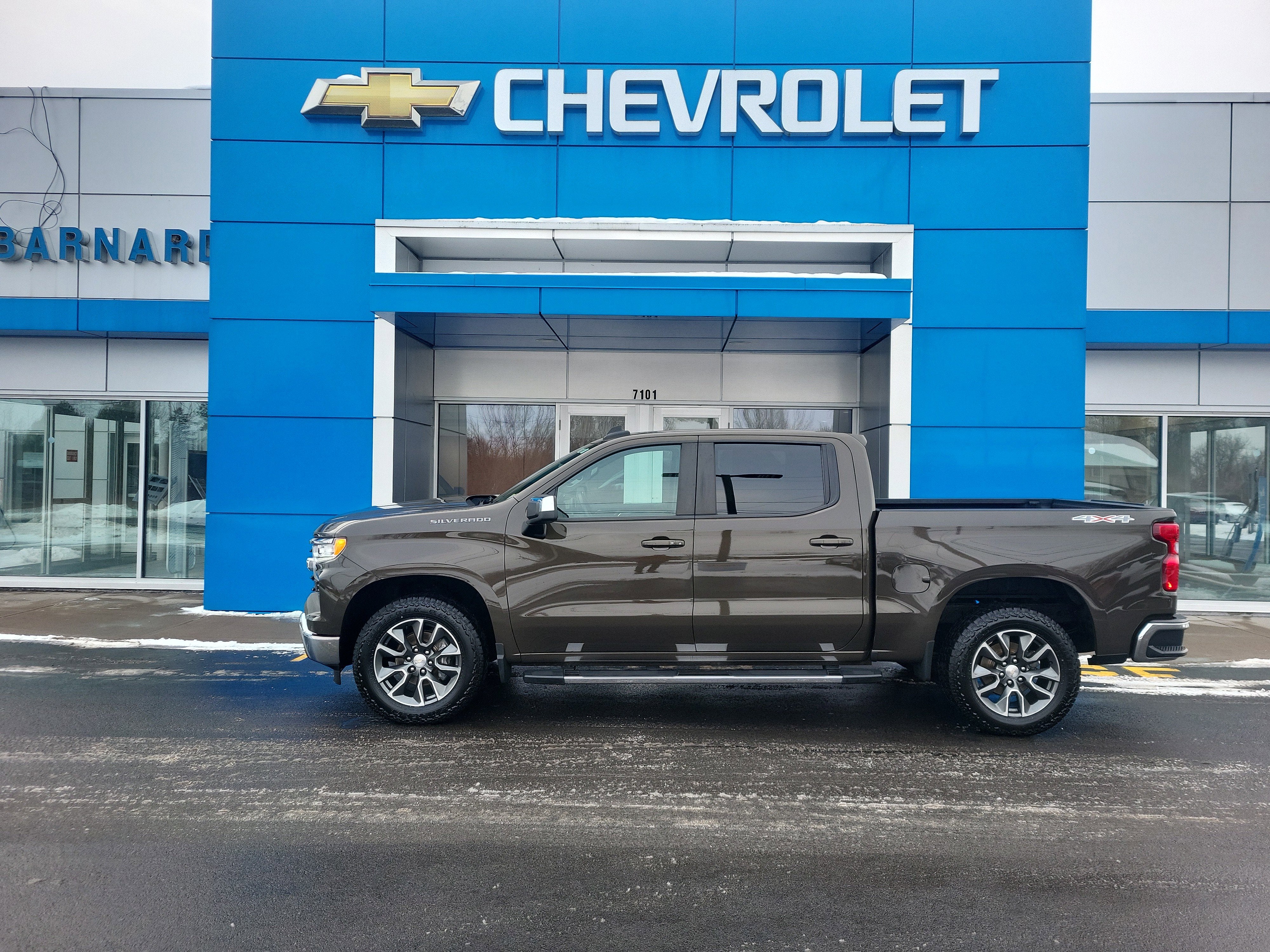 2023 Chevrolet Silverado 1500 LT (2FL)