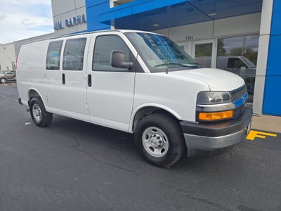2025 Chevrolet Express Cargo WT