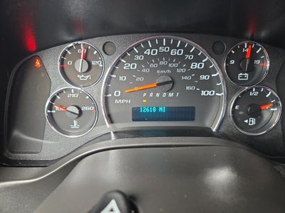 2025 Chevrolet Express Cargo WT