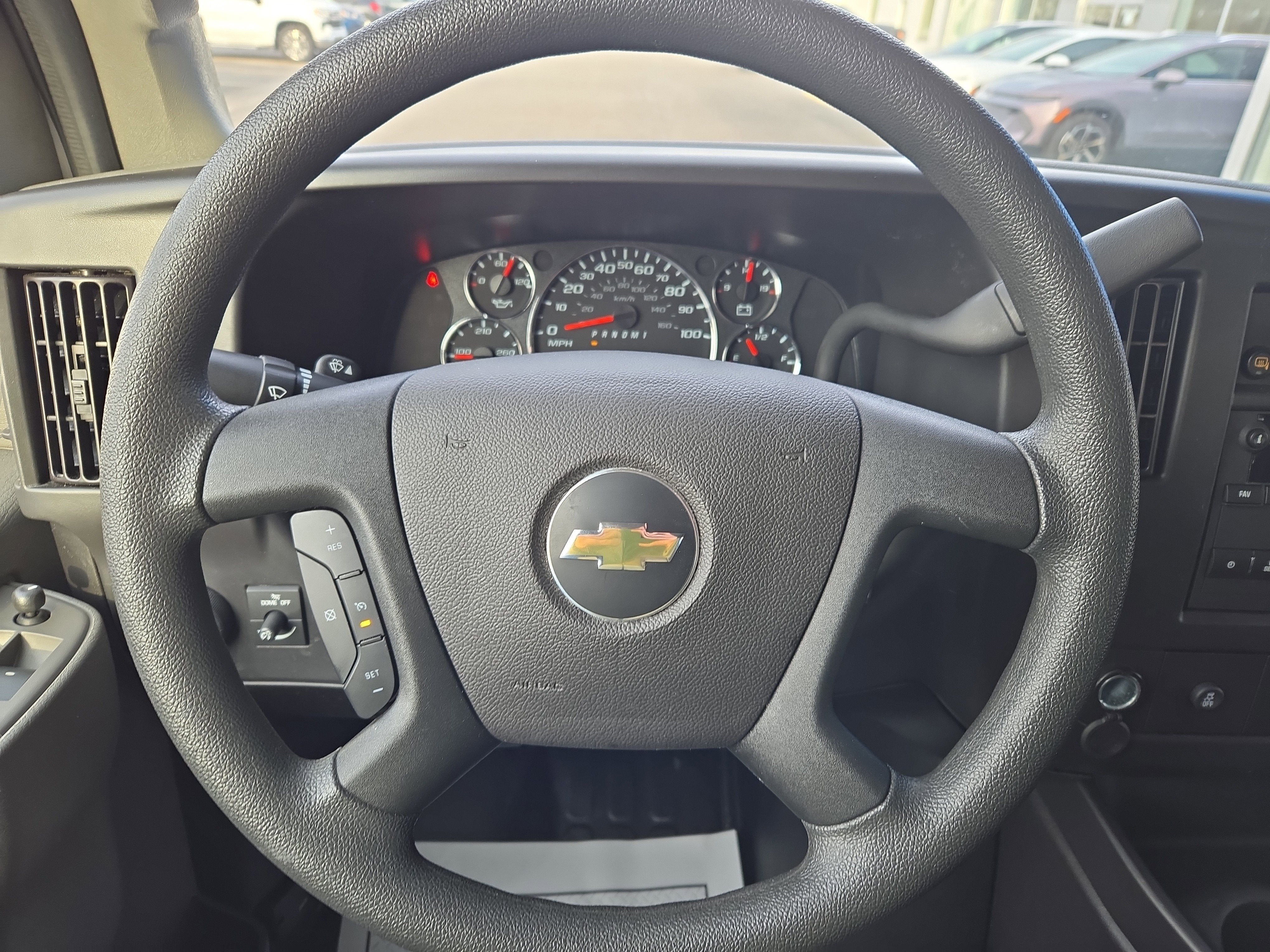 2024 Chevrolet Express Cargo 2500 WT
