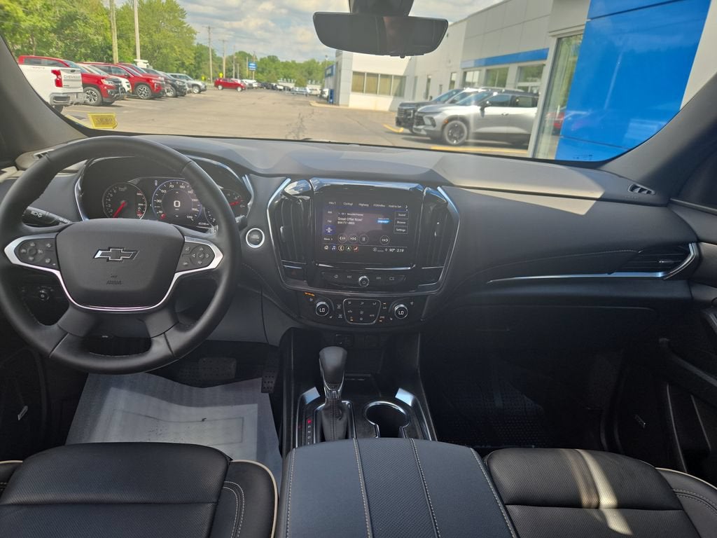 2024 Chevrolet Traverse Limited Premier
