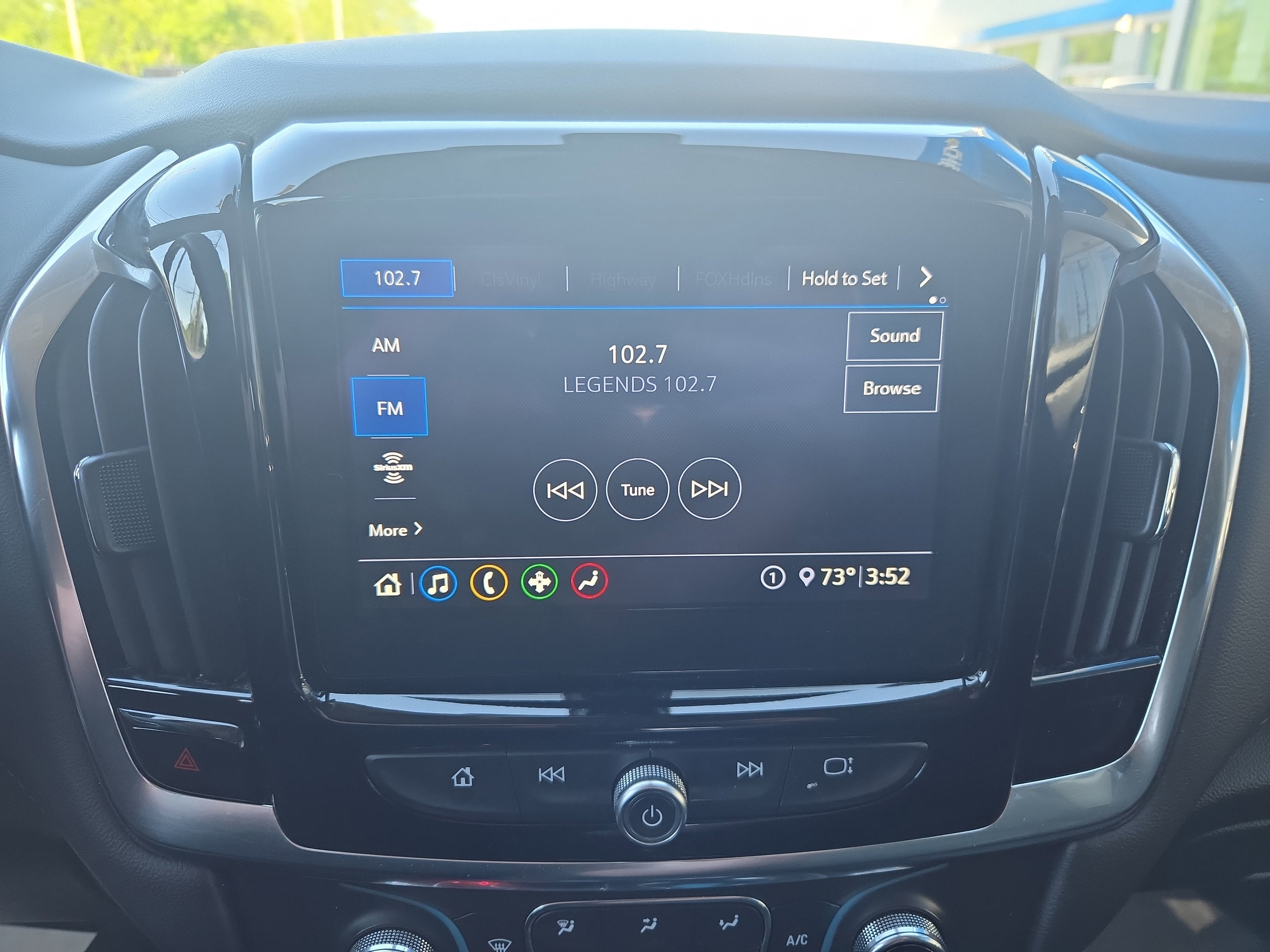 2021 Chevrolet Traverse LT Cloth