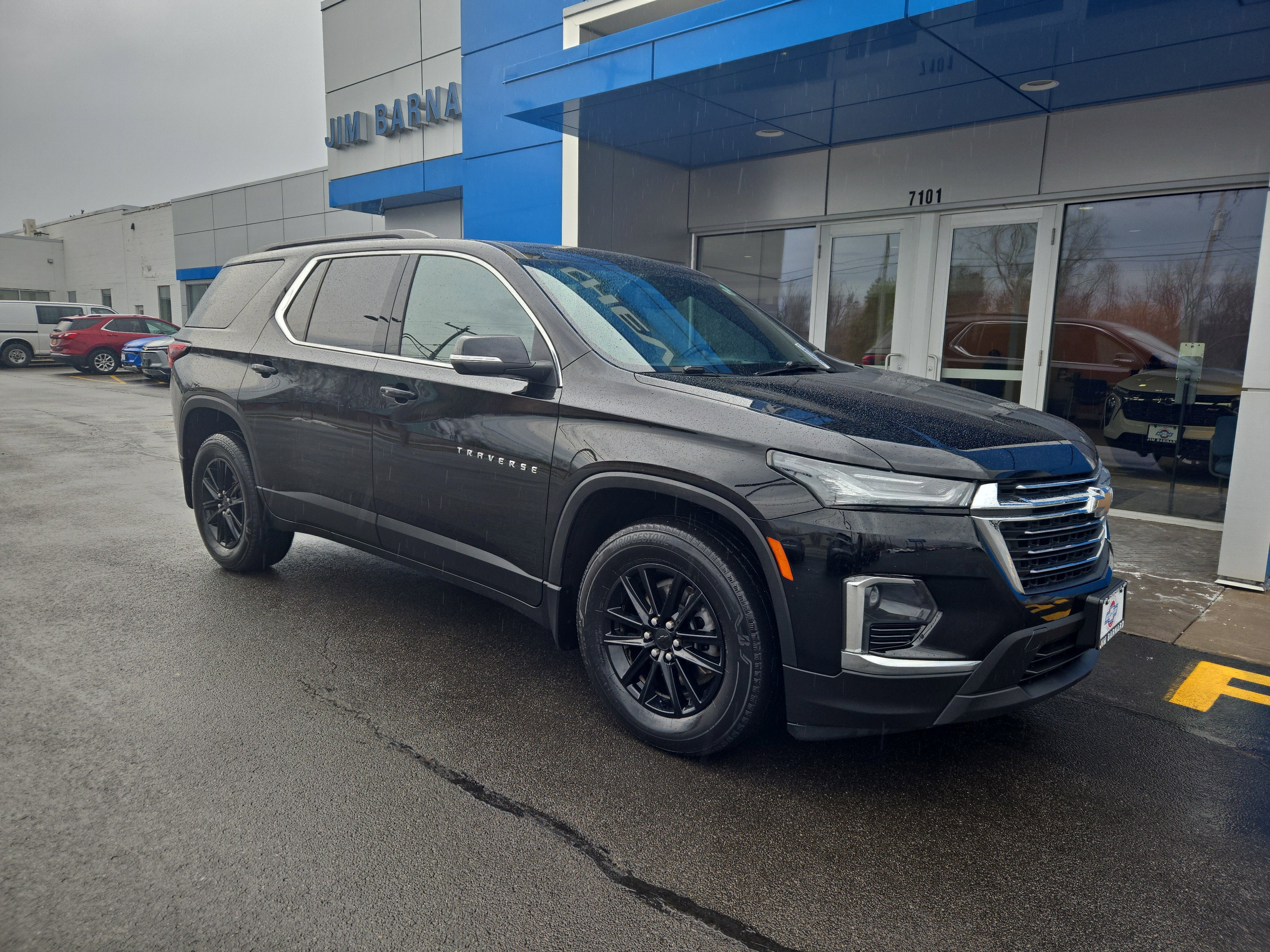 2023 Chevrolet Traverse LT Cloth