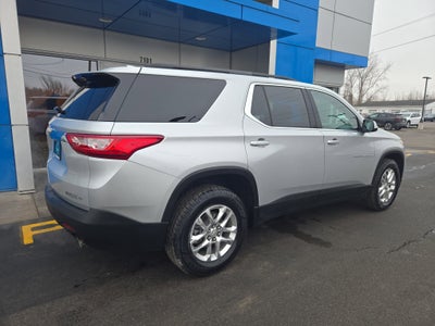 2021 Chevrolet Traverse LT Cloth