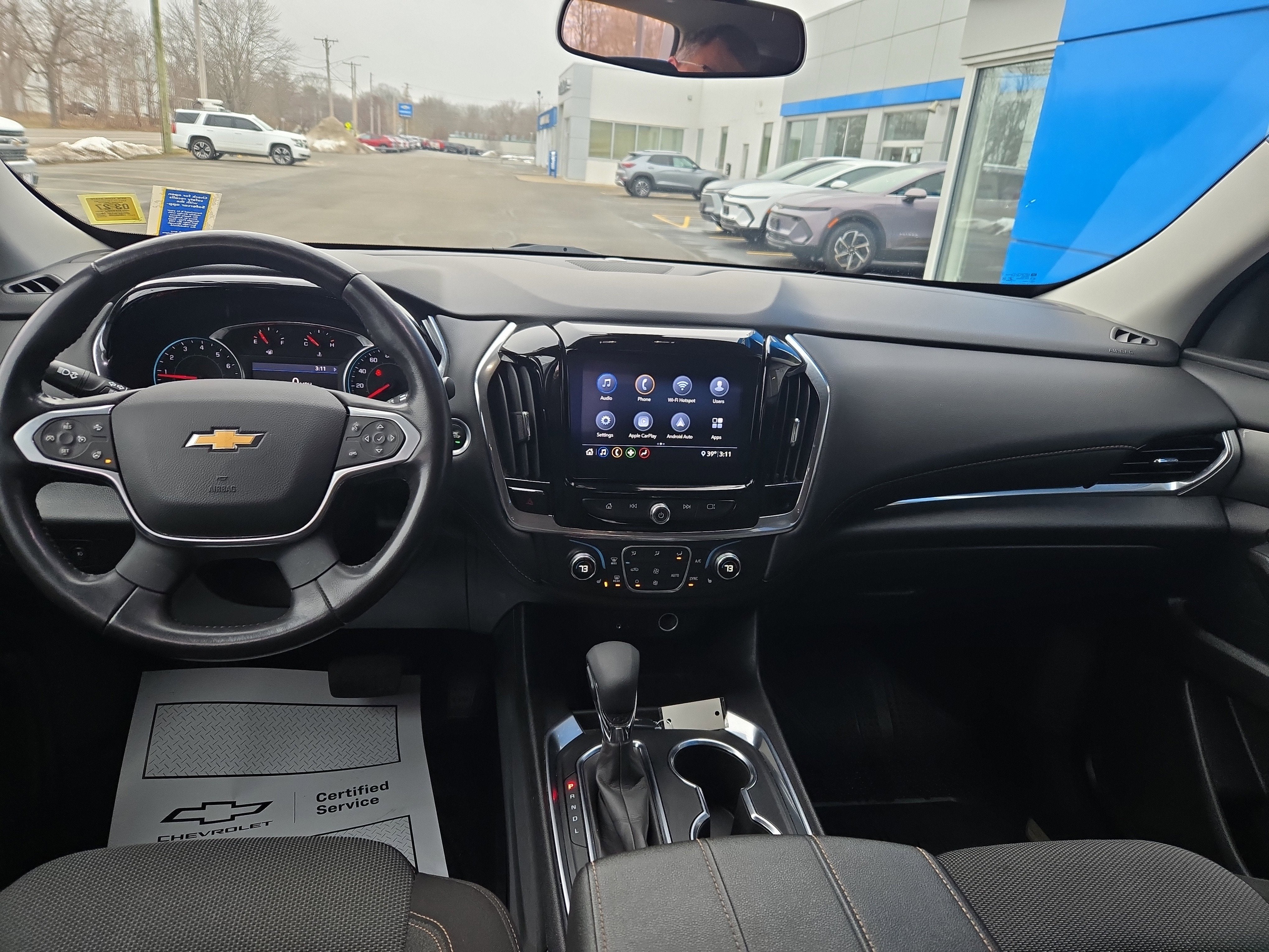 2021 Chevrolet Traverse LT Cloth