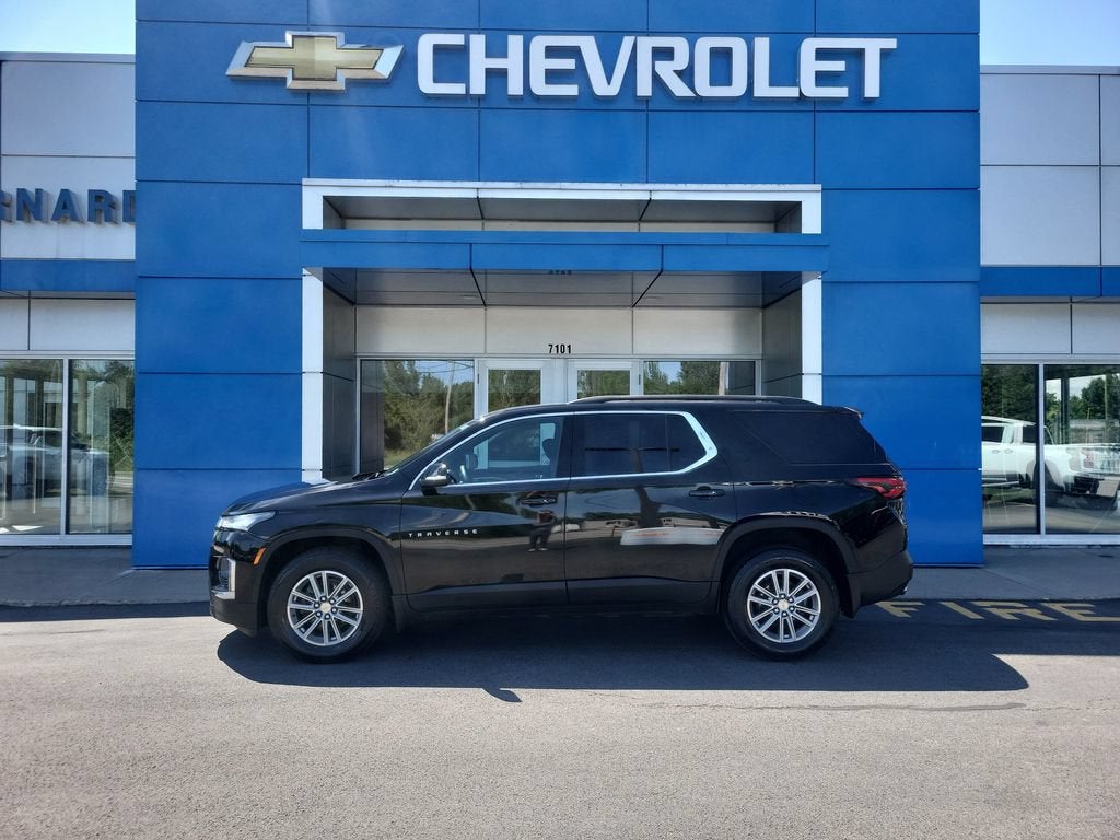 2023 Chevrolet Traverse LT Cloth