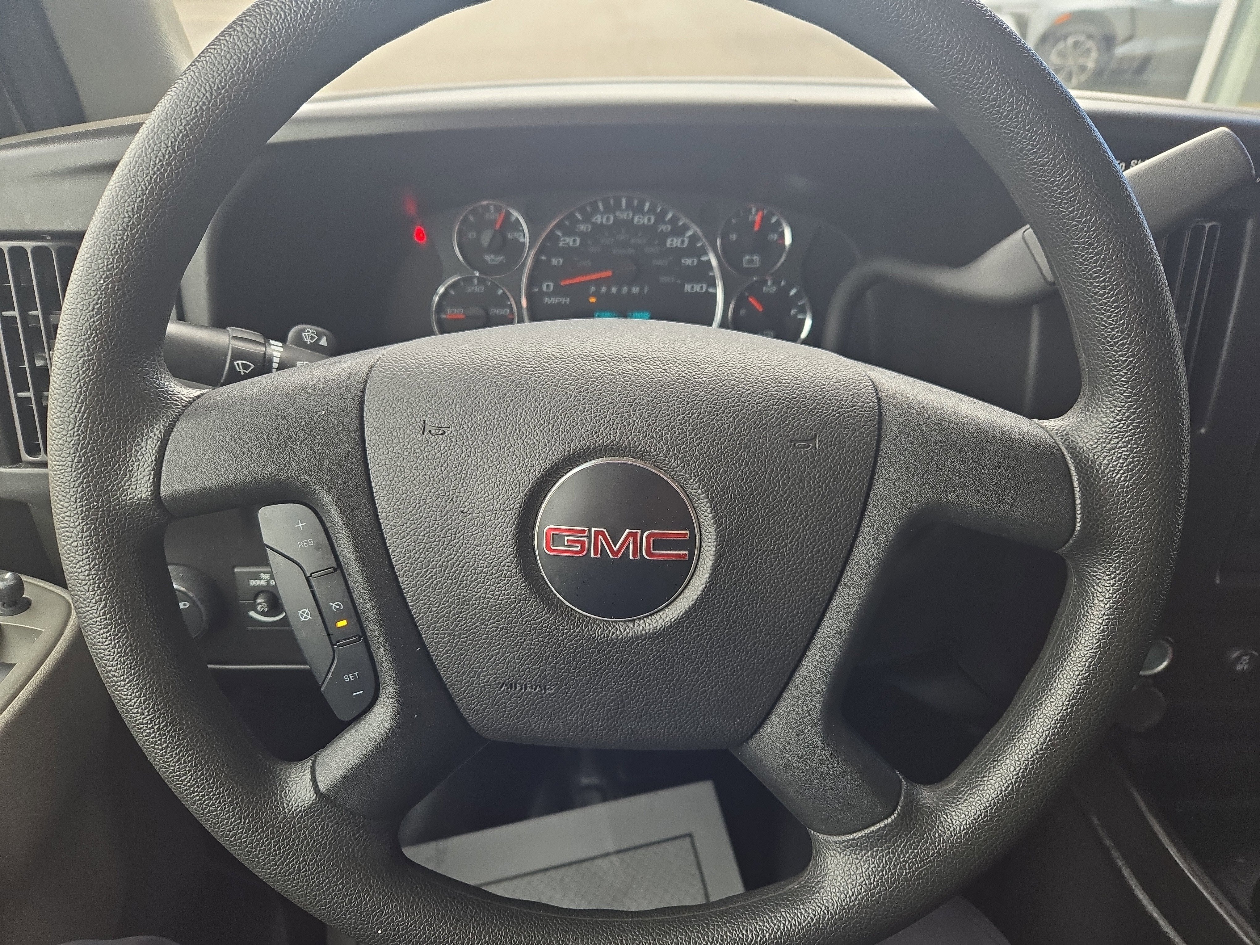 2024 GMC Savana Cargo 2500 Work Van