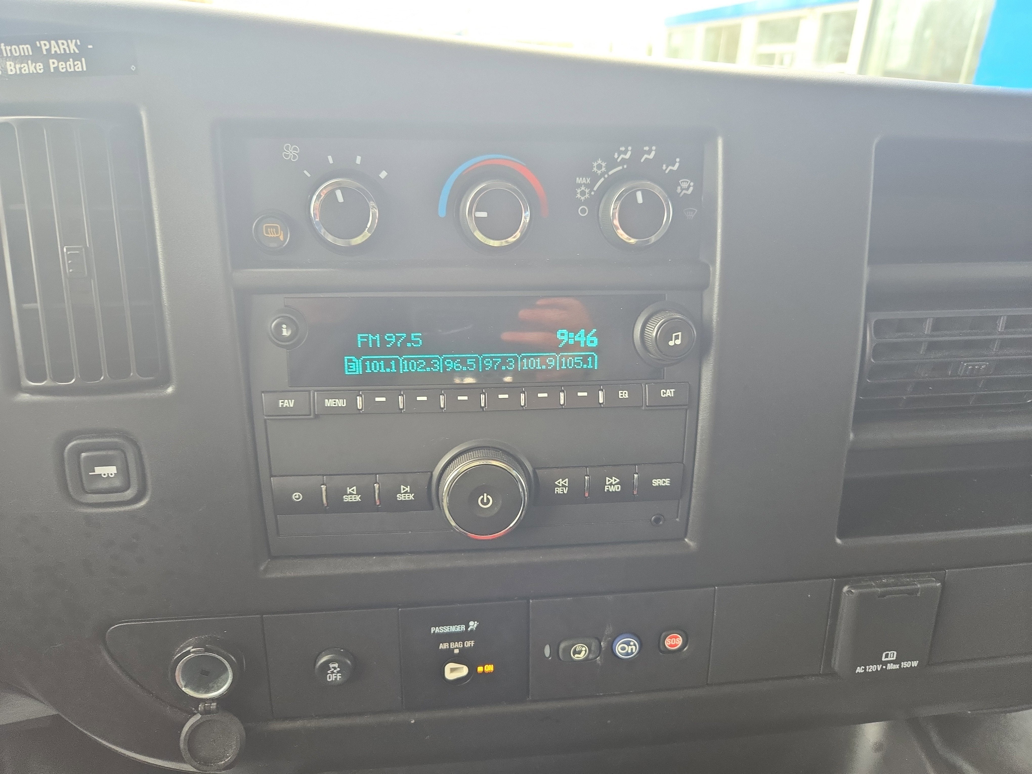 2024 GMC Savana Cargo 2500 Work Van