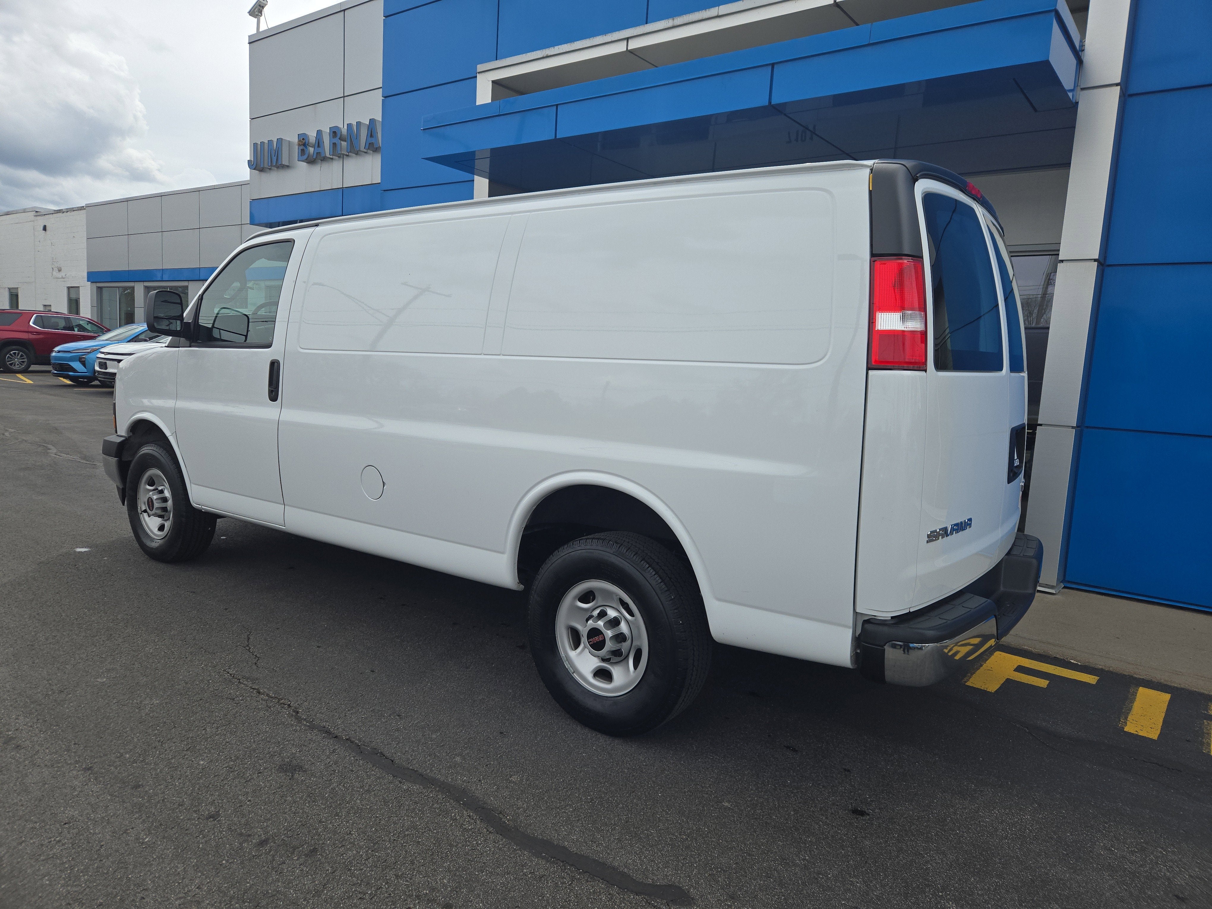 2024 GMC Savana Cargo 2500 Work Van
