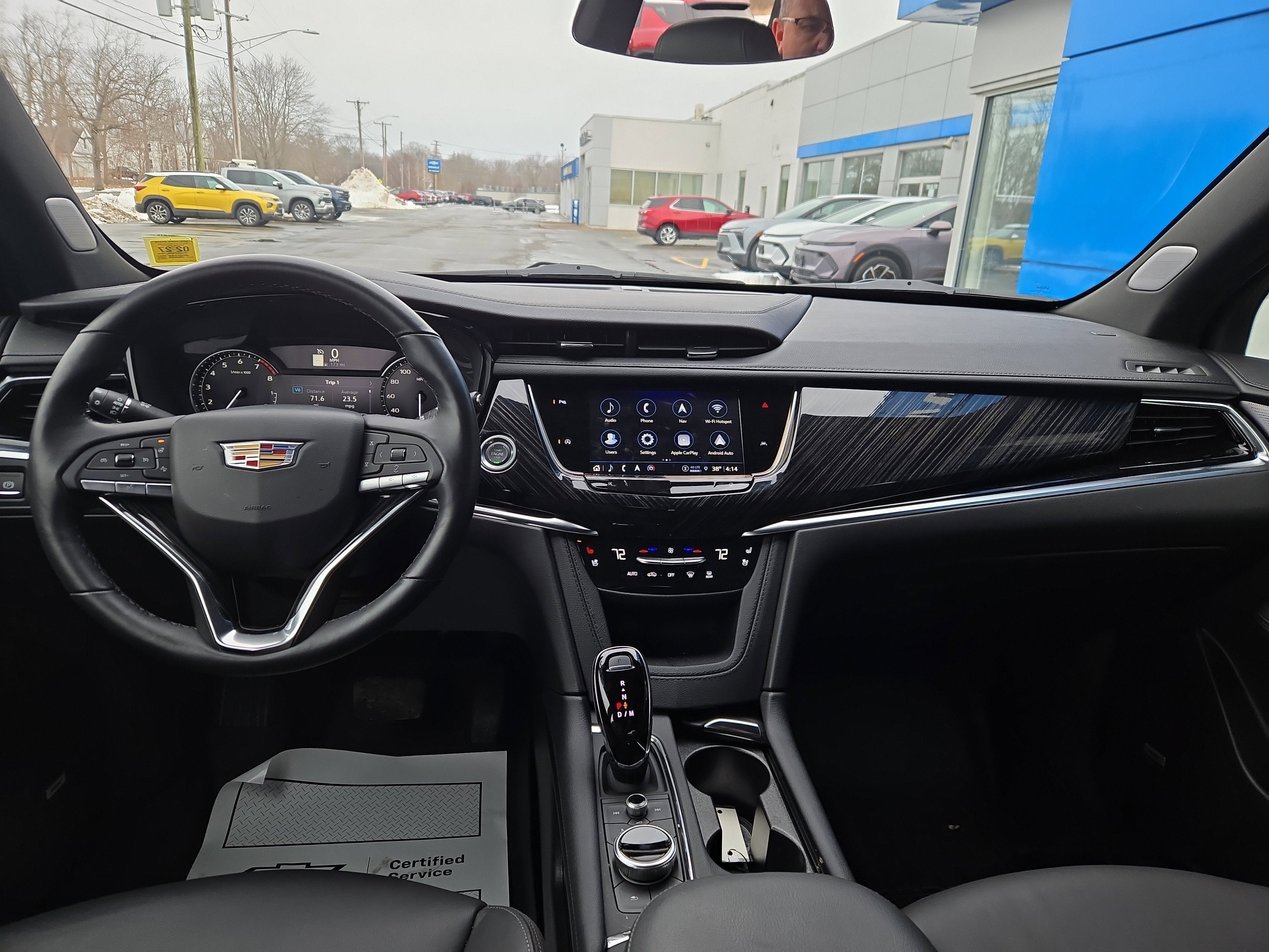 2024 Cadillac XT6 Premium Luxury
