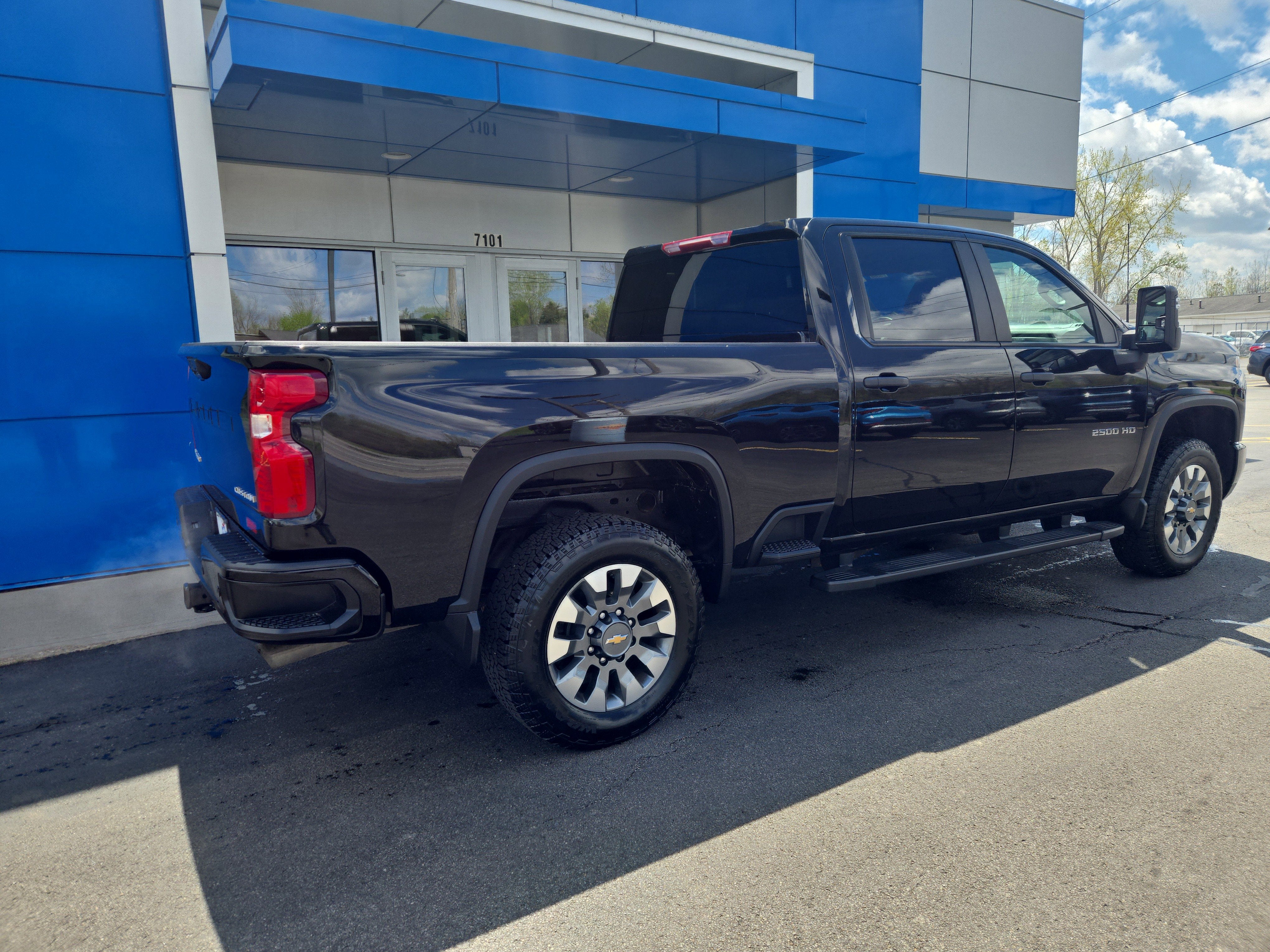 2024 Chevrolet Silverado 2500 HD Custom