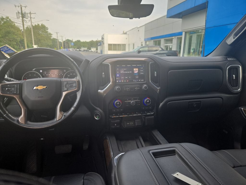 2022 Chevrolet Silverado 3500 HD High Country