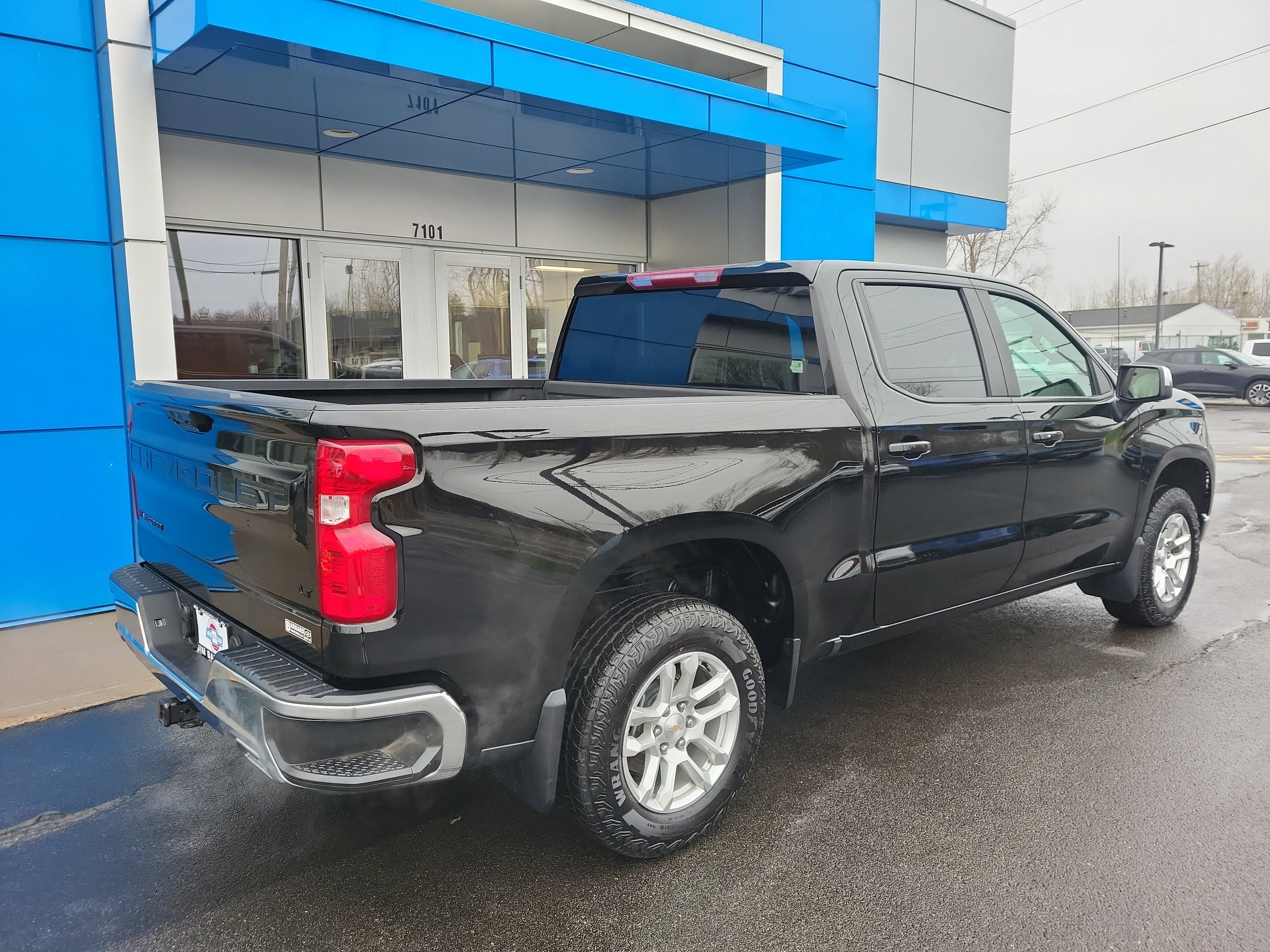 2023 Chevrolet Silverado 1500 LT