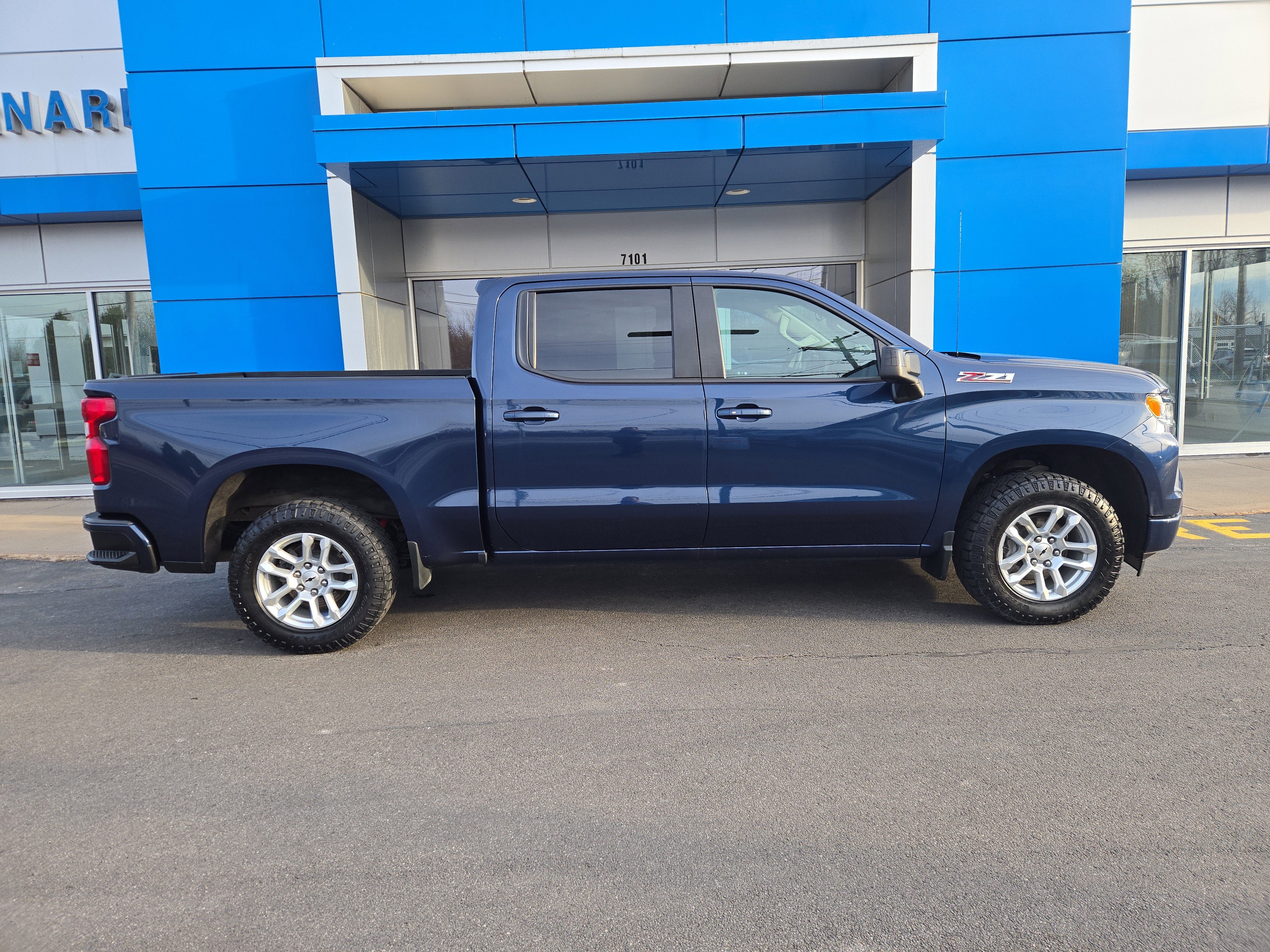 2023 Chevrolet Silverado 1500 RST