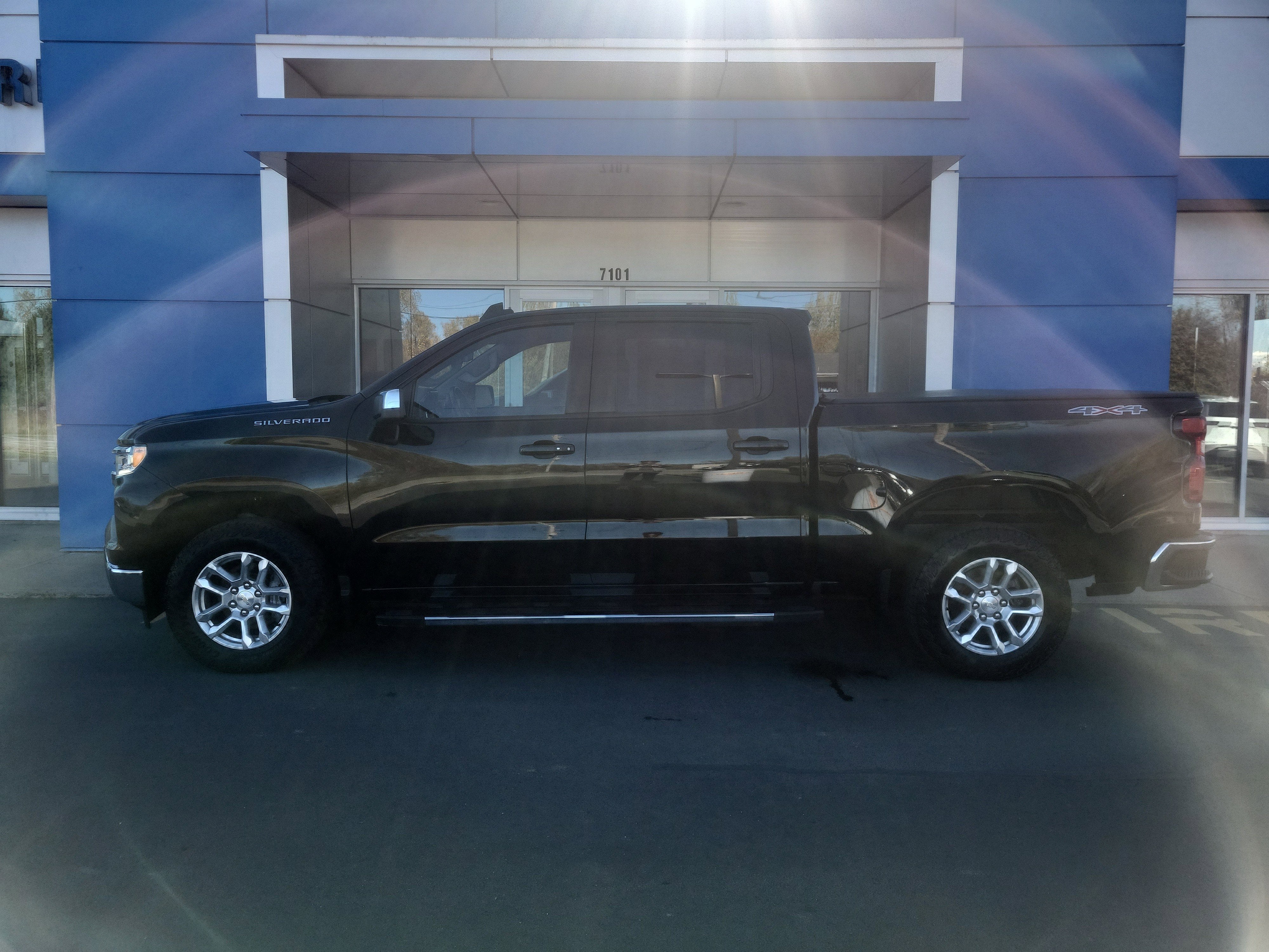 2022 Chevrolet Silverado 1500 LT (2FL)