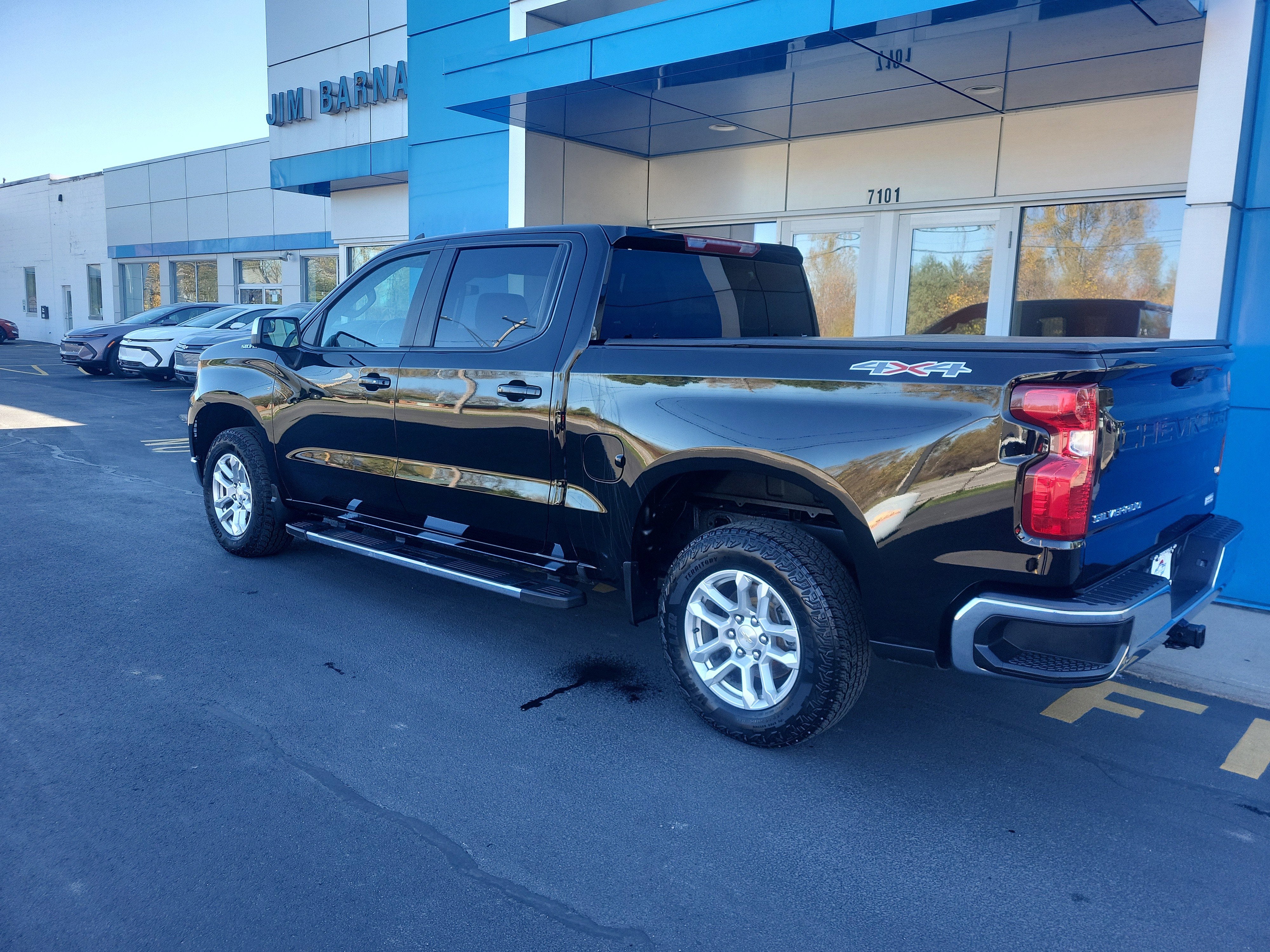 2022 Chevrolet Silverado 1500 LT (2FL)