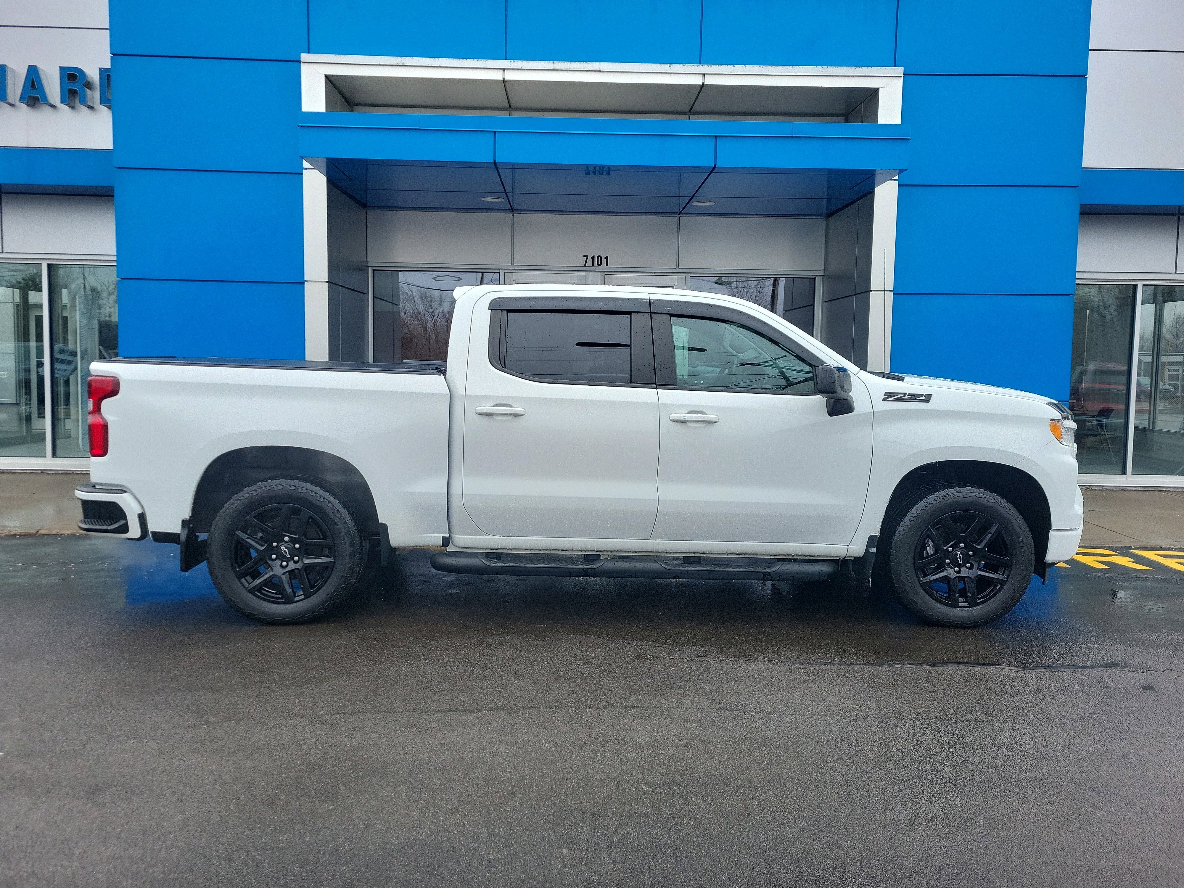 2024 Chevrolet Silverado 1500 RST