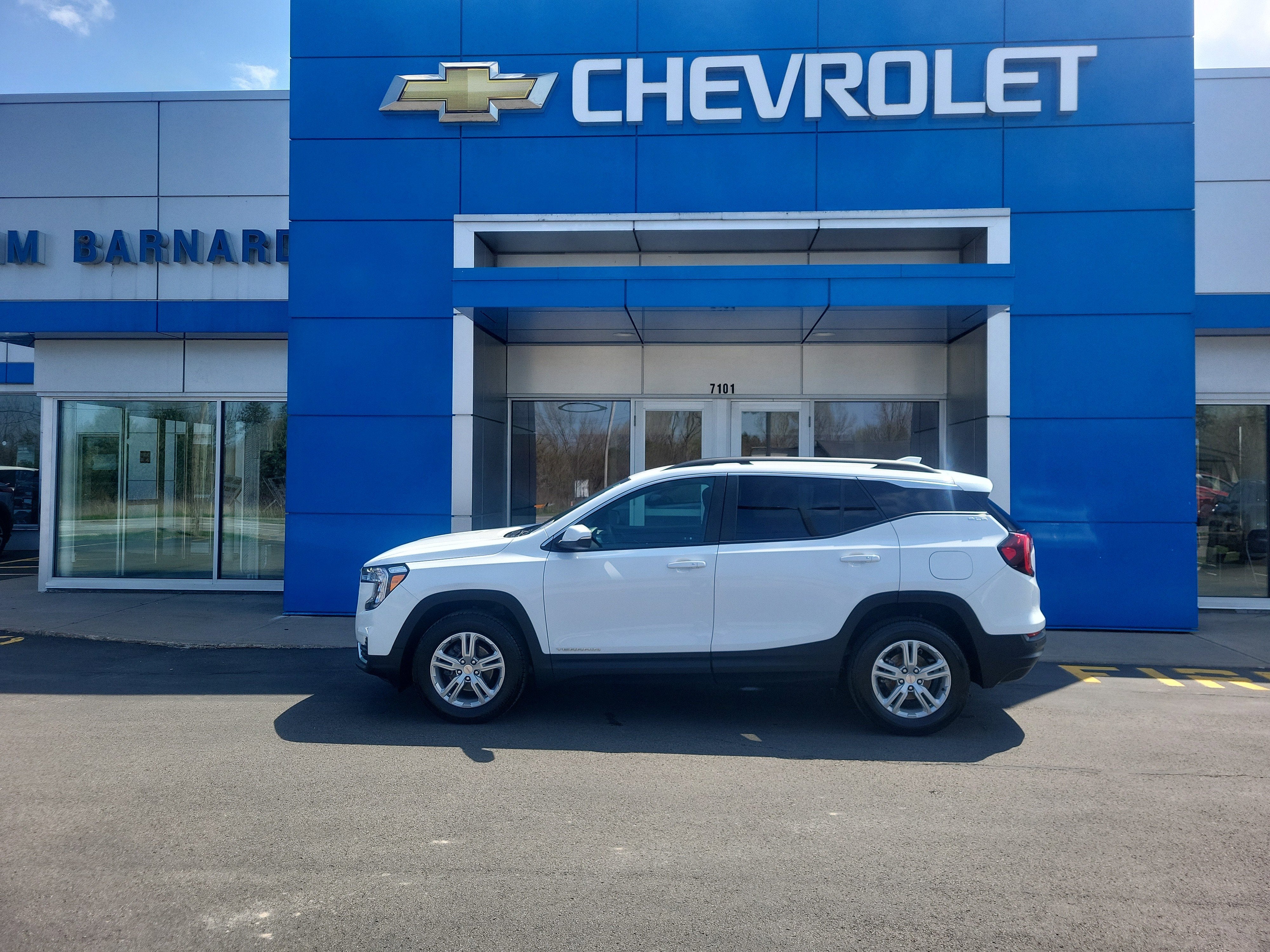 2023 GMC Terrain SLE