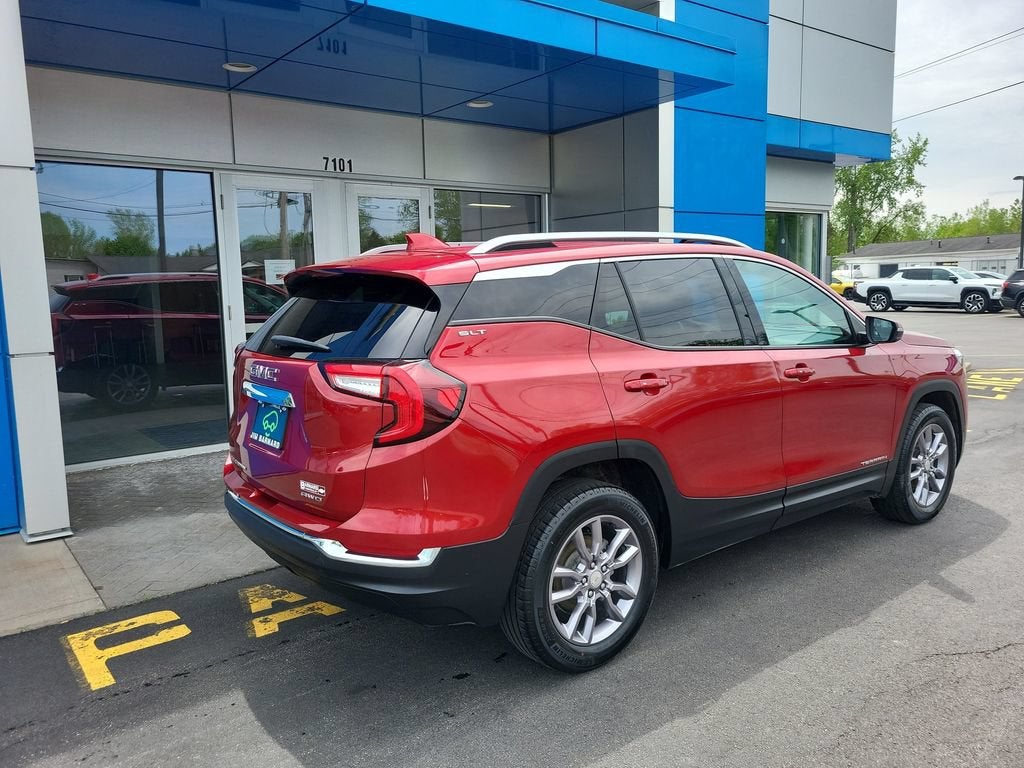 2023 GMC Terrain SLT