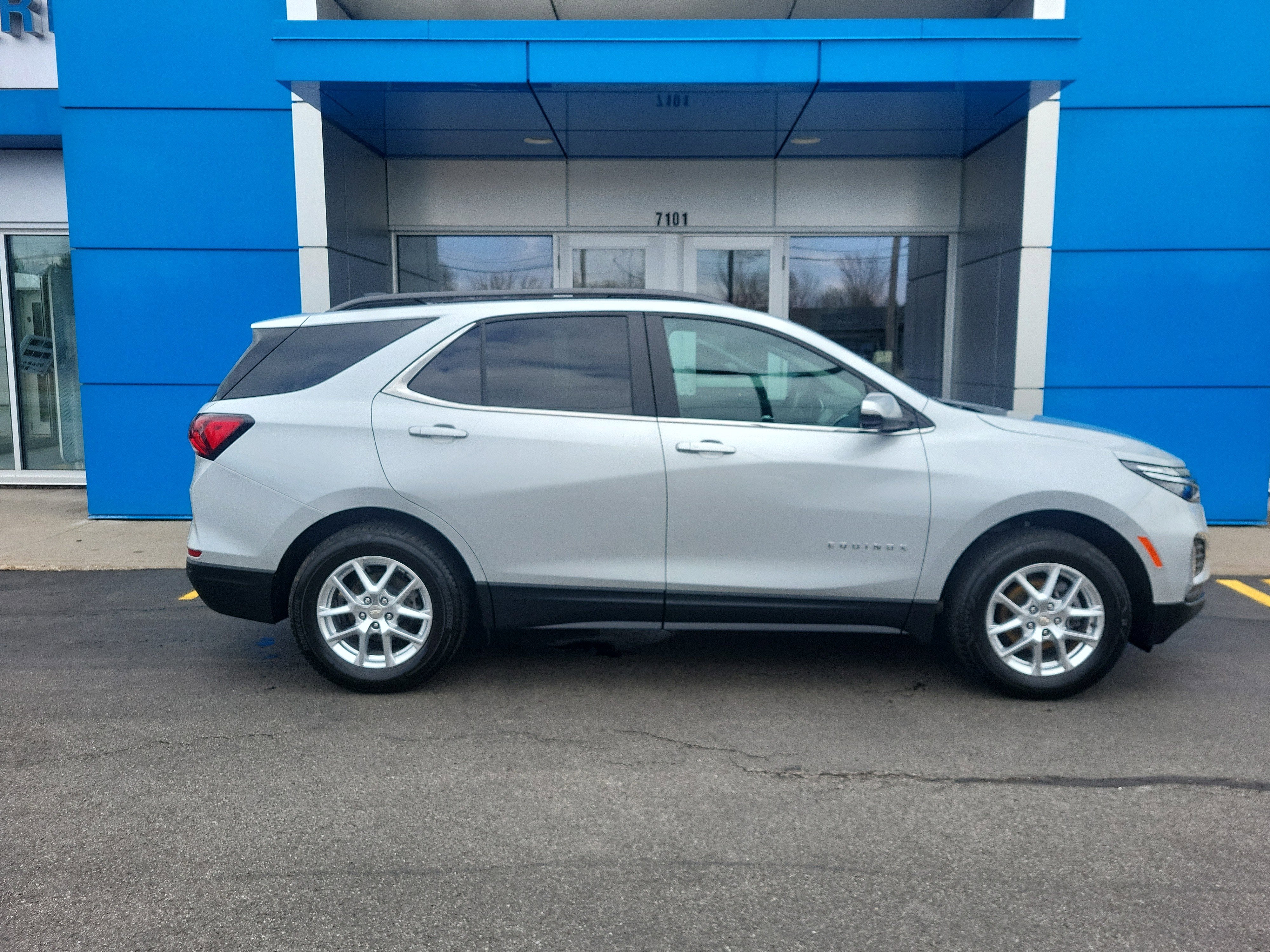 2022 Chevrolet Equinox LT