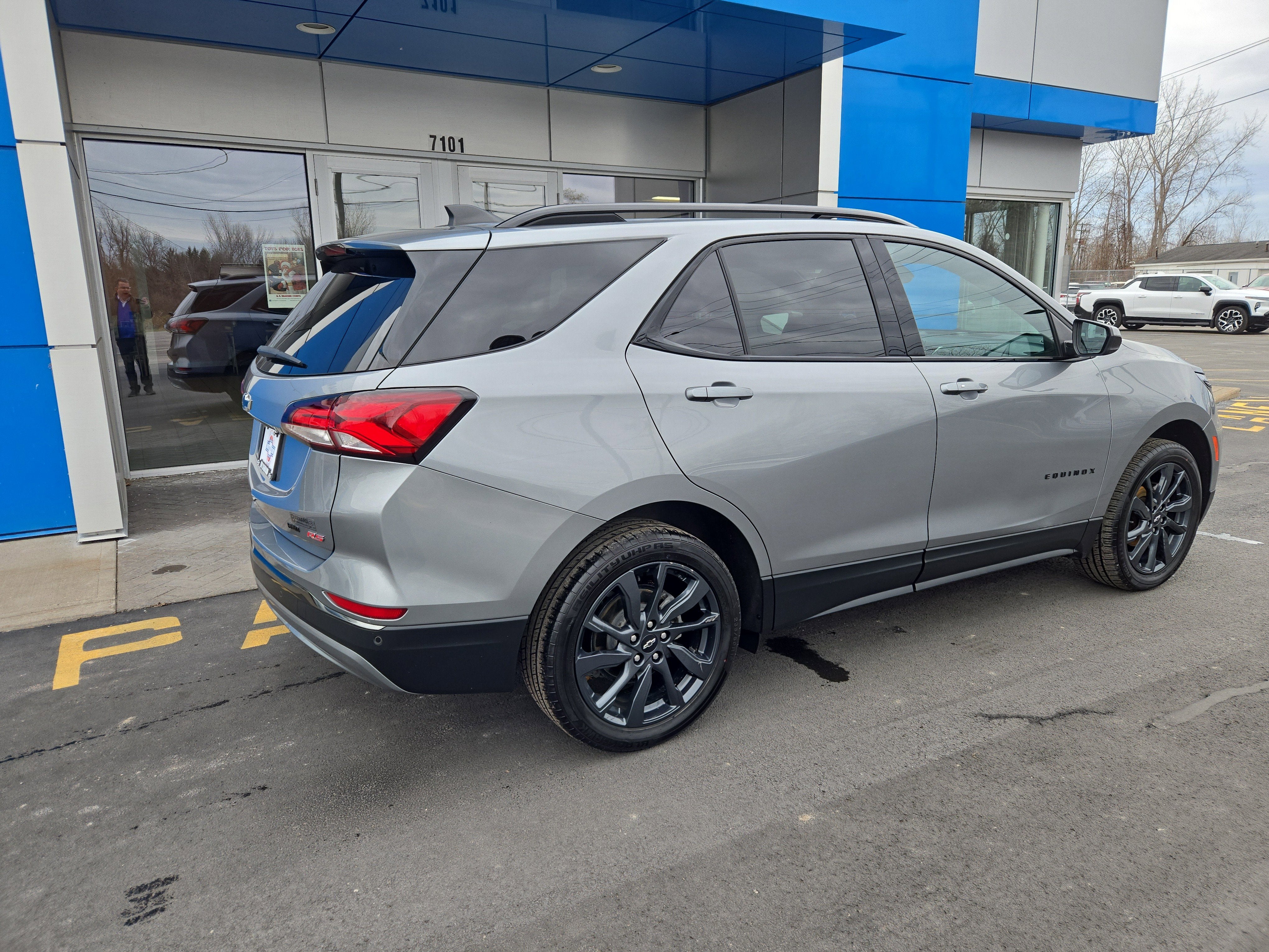 2023 Chevrolet Equinox RS