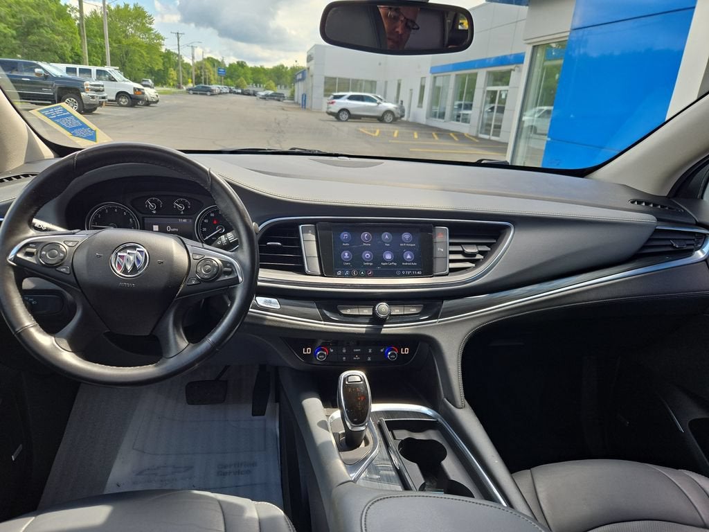 2020 Buick Enclave Essence