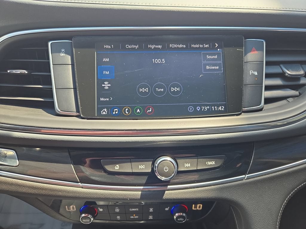 2020 Buick Enclave Essence
