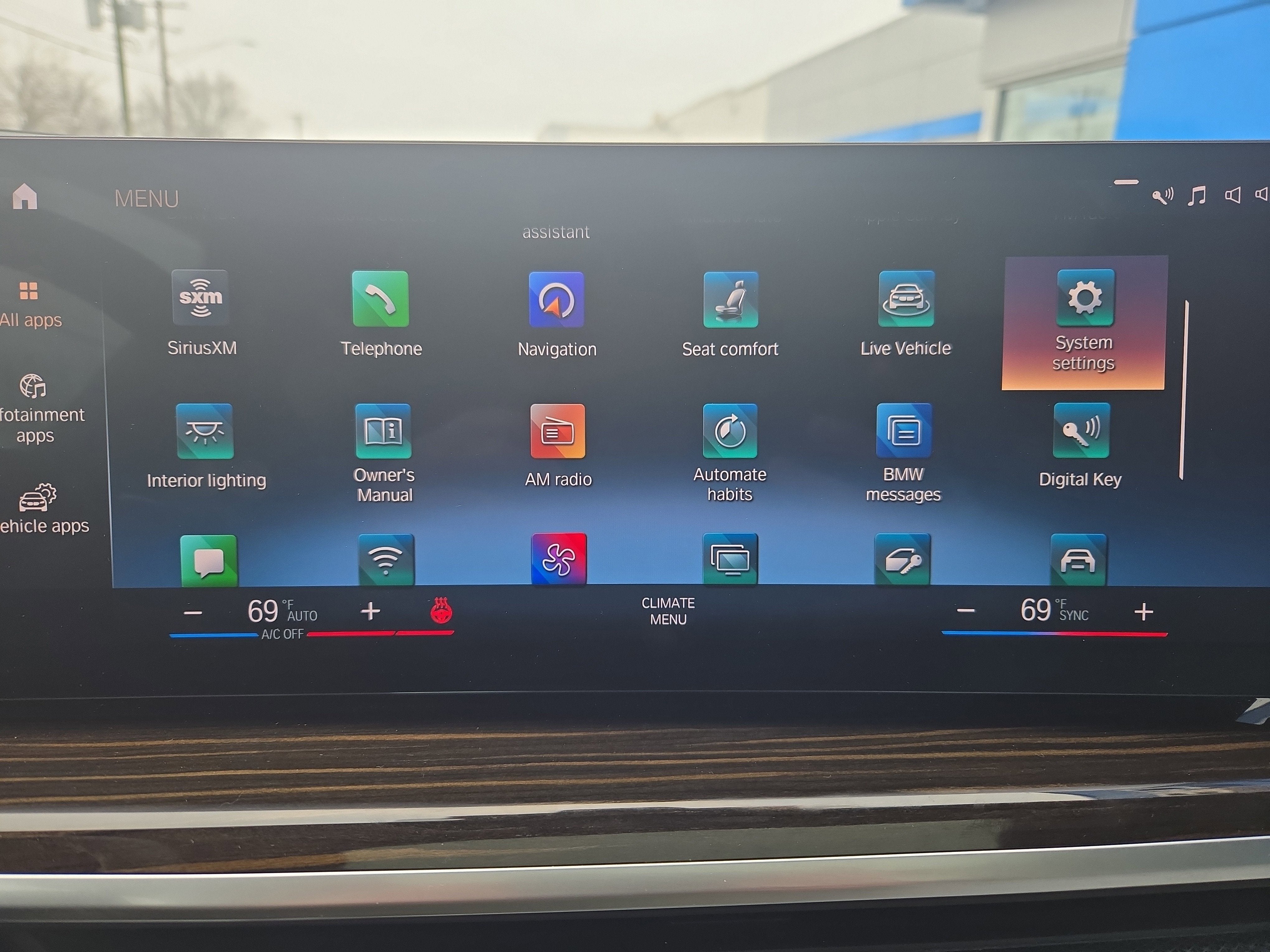 2023 BMW X7 xDrive40i