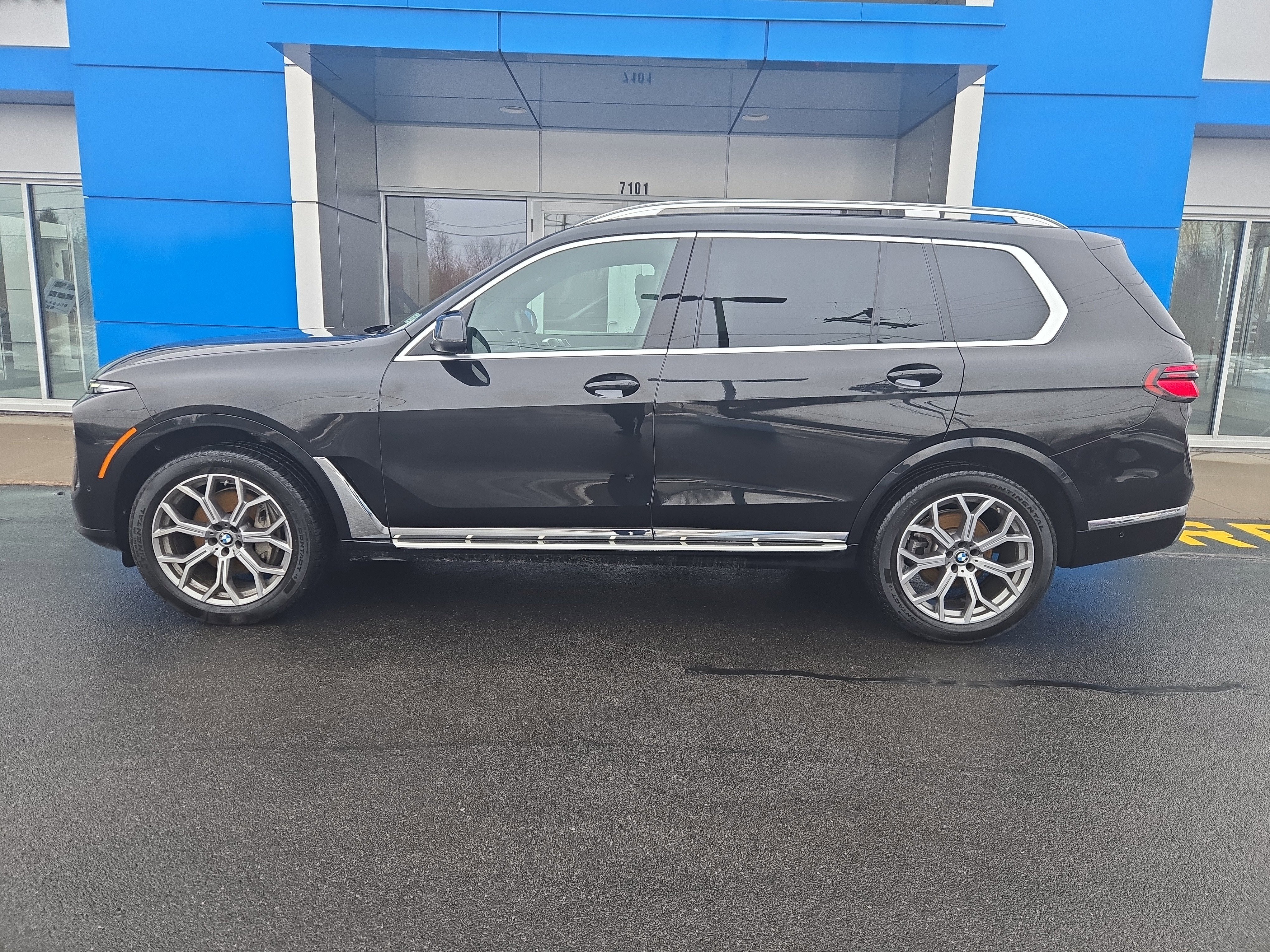 2023 BMW X7 xDrive40i