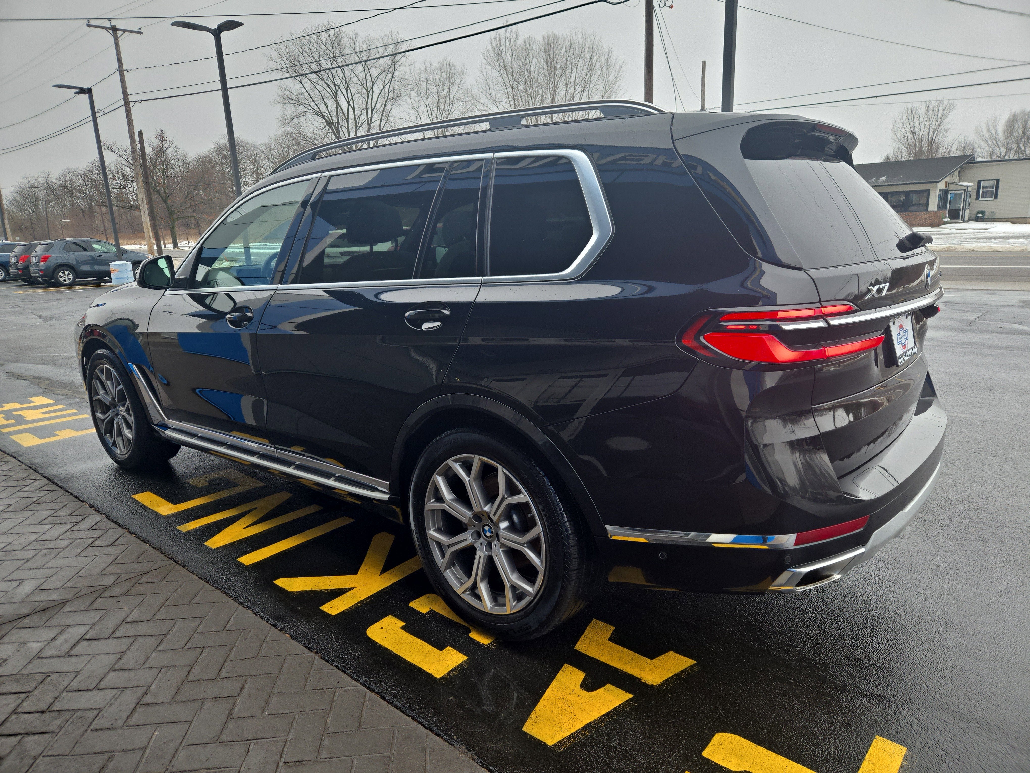 2023 BMW X7 xDrive40i