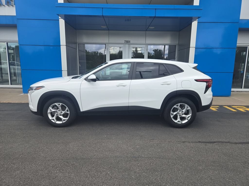 Used 2024 Chevrolet Trax LS with VIN KL77LFE22RC040270 for sale in Churchville, NY