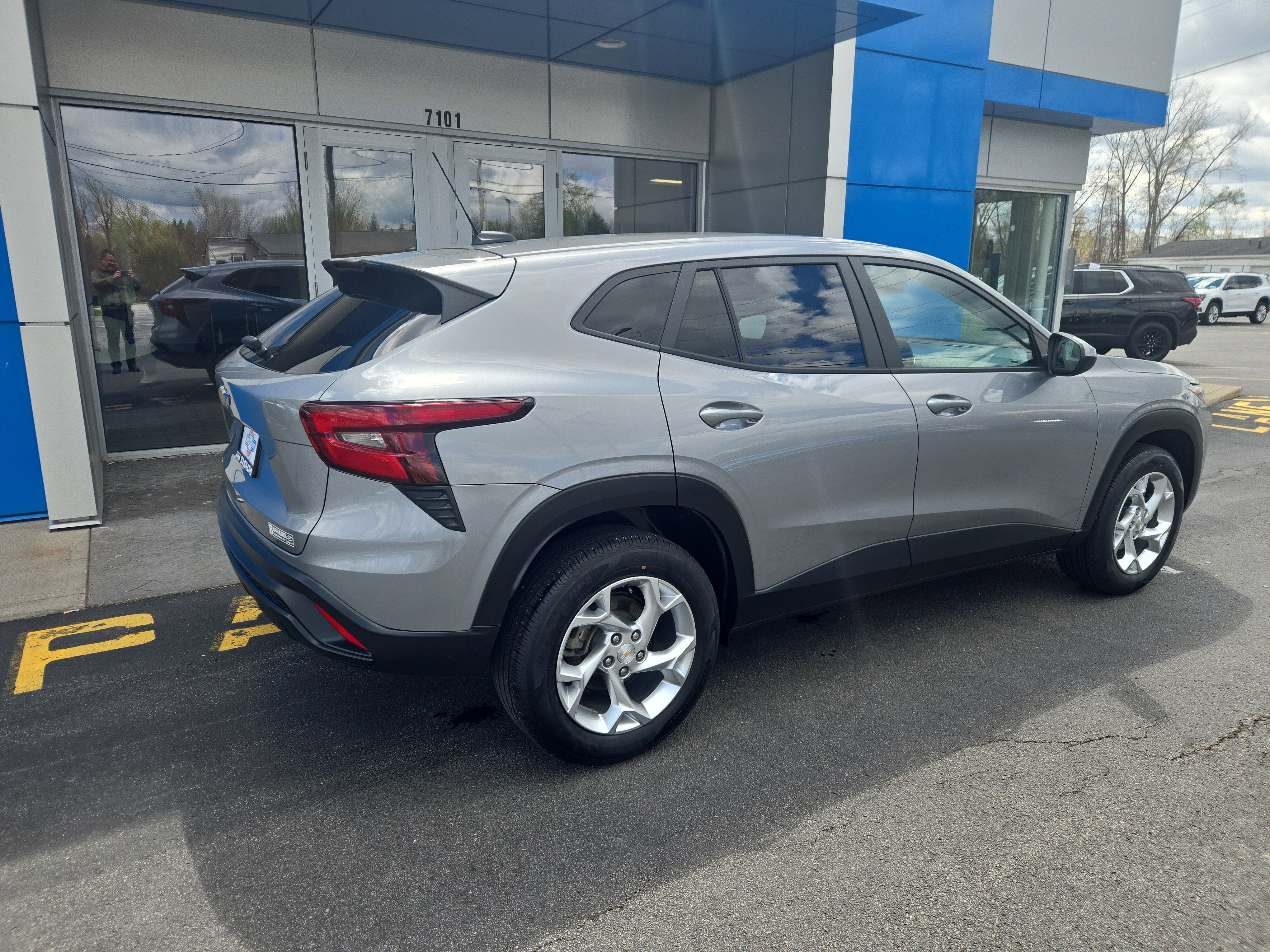 2024 Chevrolet Trax LS