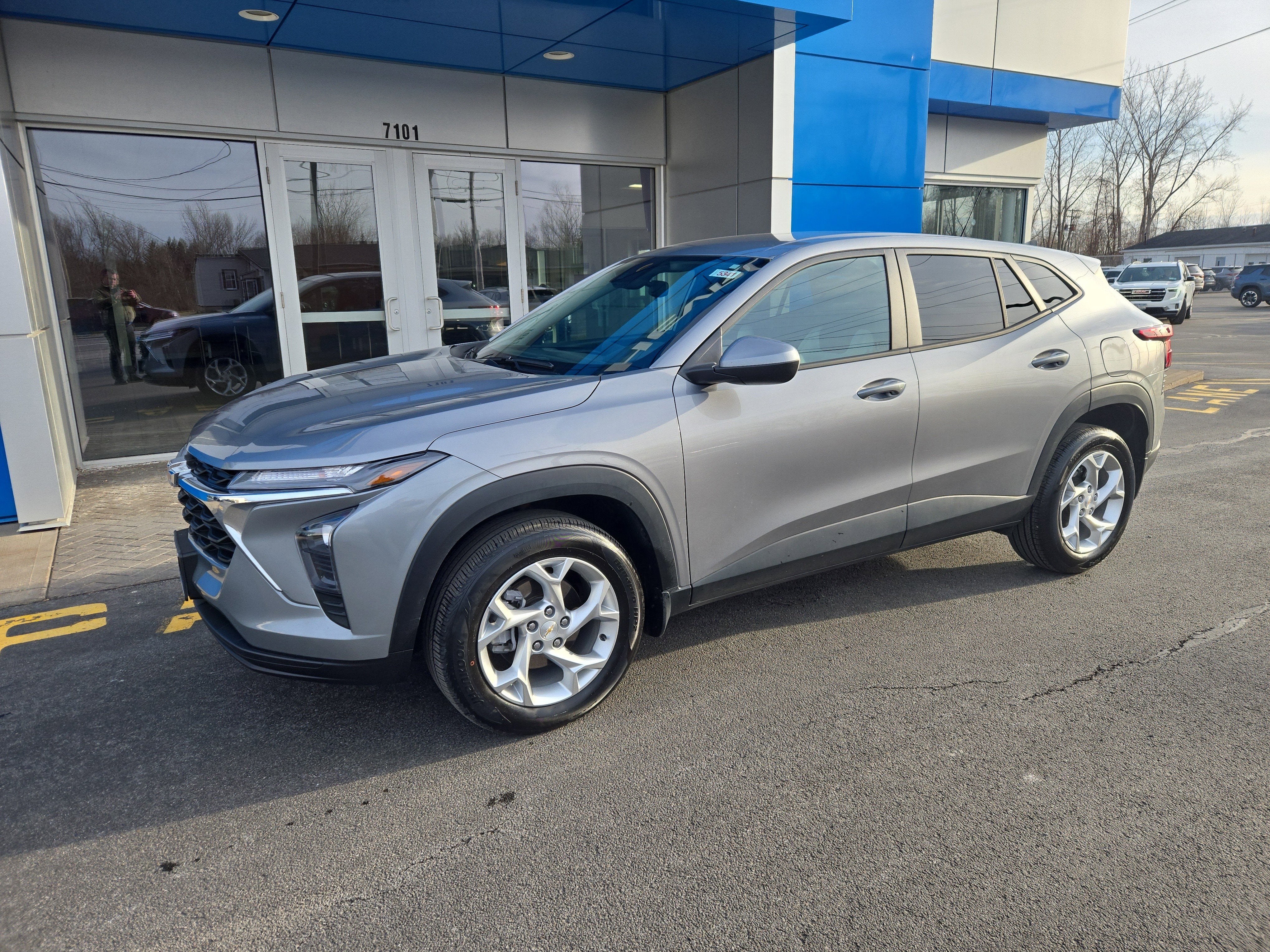 2024 Chevrolet Trax LS